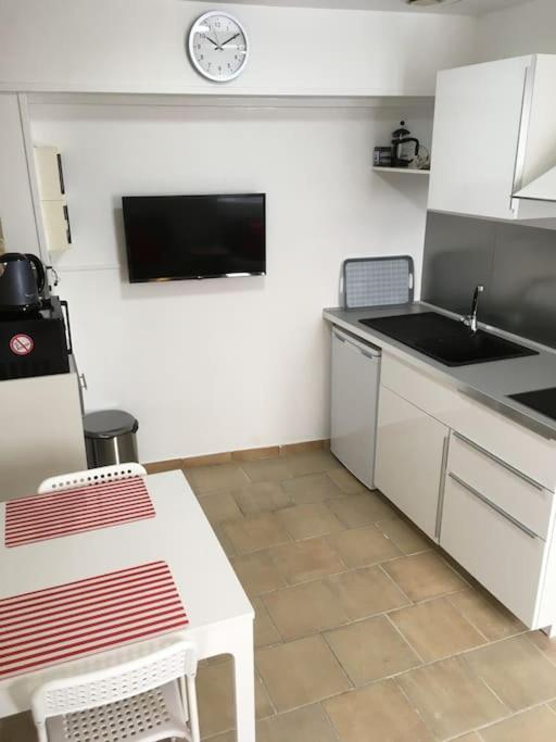 Studio Quartier Vaucelles Caen Exterior foto